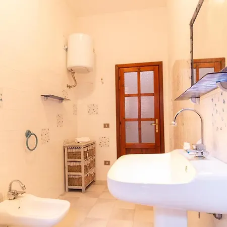Welcomely - Josto Panoramic House *
